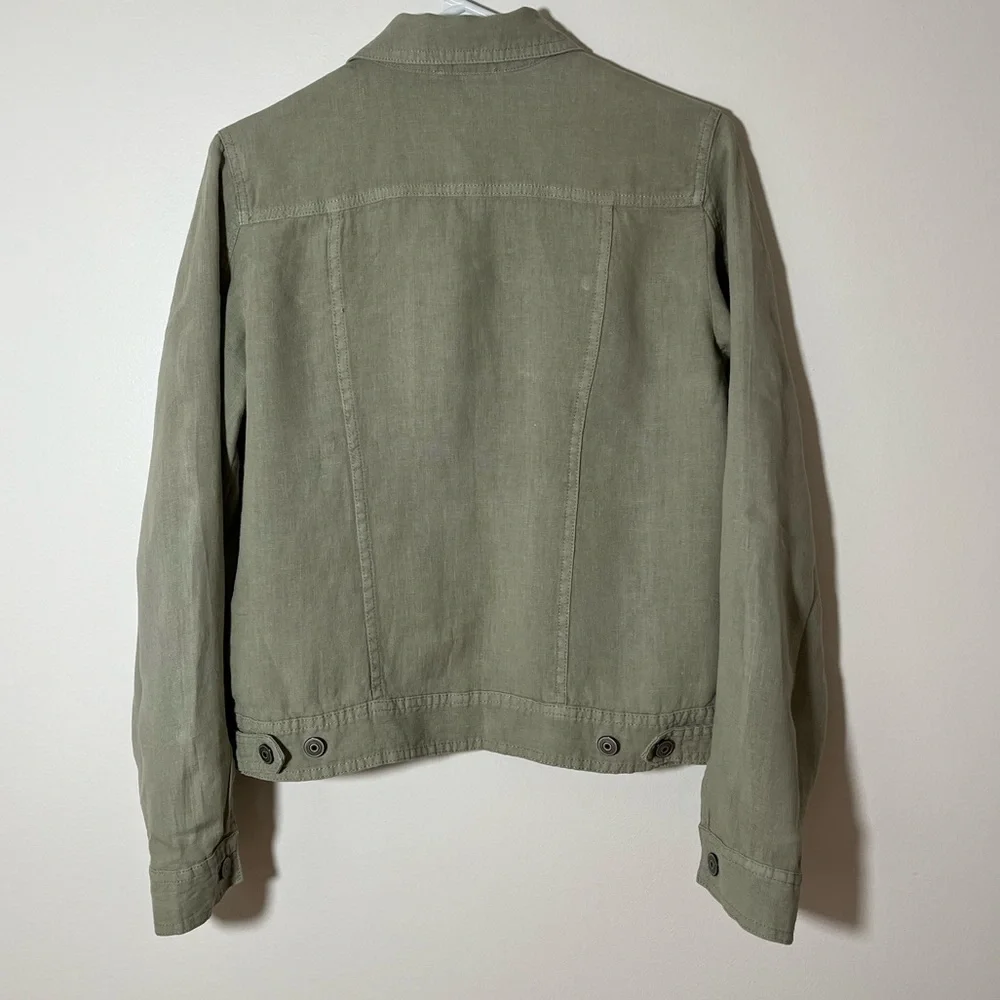 Jones New York Linen Button Down Jacket 
Size Small - Picture 2 of 6
